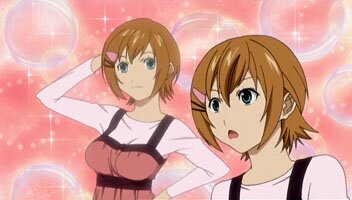 Mako-chan in Harukas Kleid