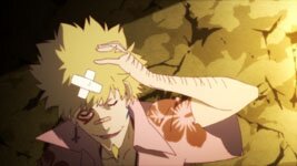 Oshino wurde von Black Hanekawa verpr�gelt